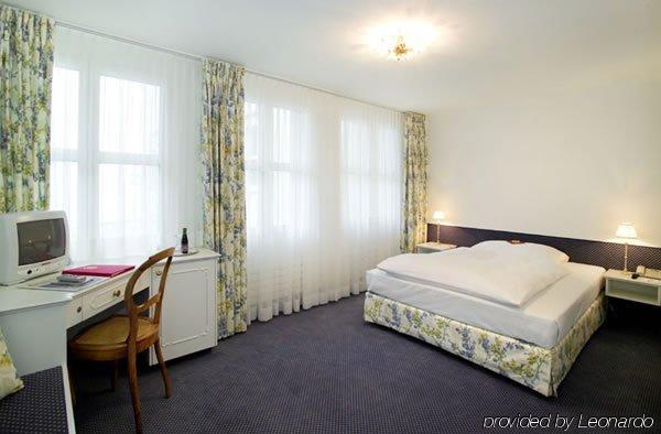 Hotel Mozart رورشاخ المظهر الخارجي الصورة