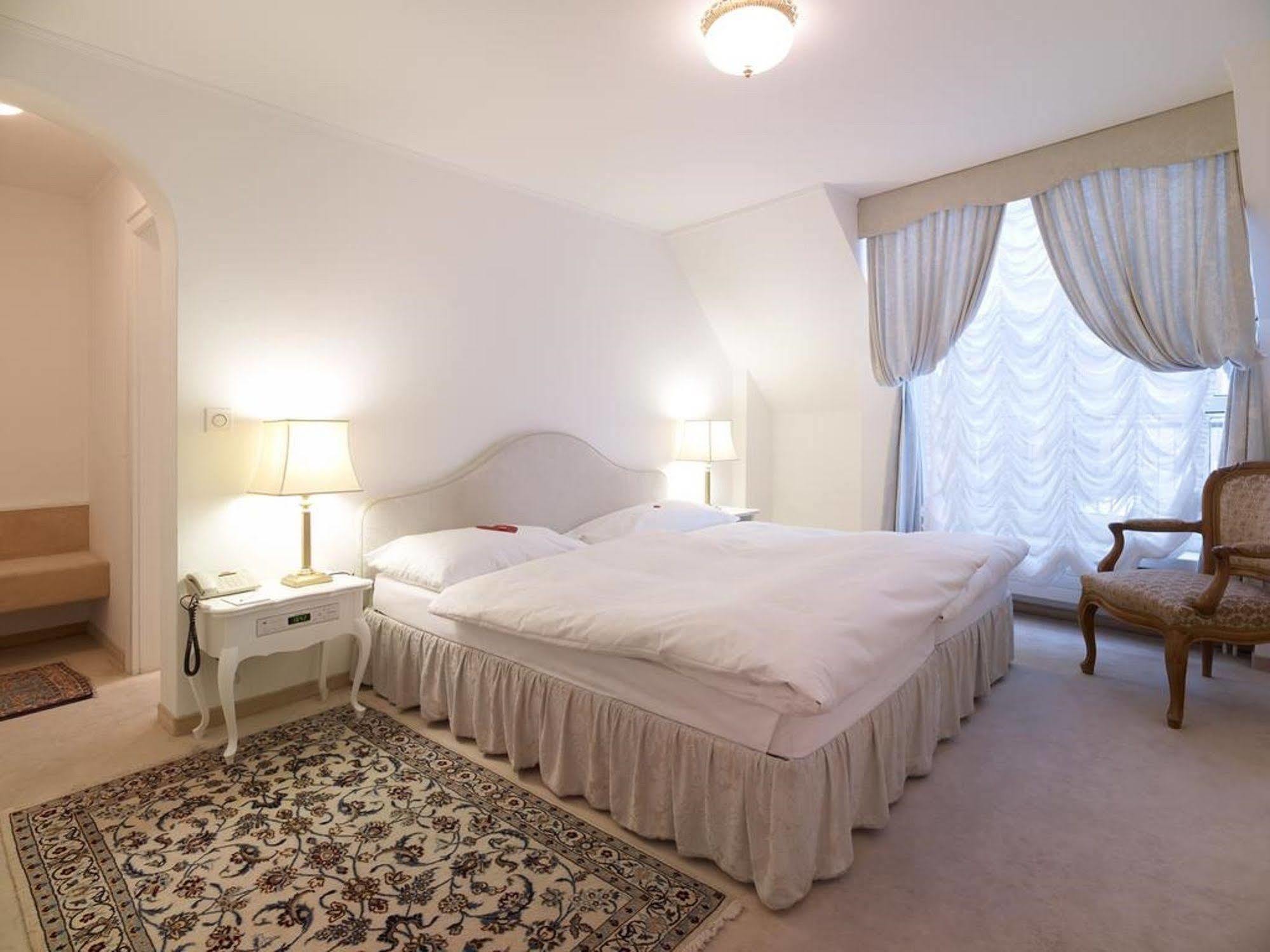 Hotel Mozart رورشاخ المظهر الخارجي الصورة